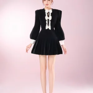 VÉRA - Đầm nhung tay dài màu đen phối trắng trang nhã , thanh lịch Evelyn Dress